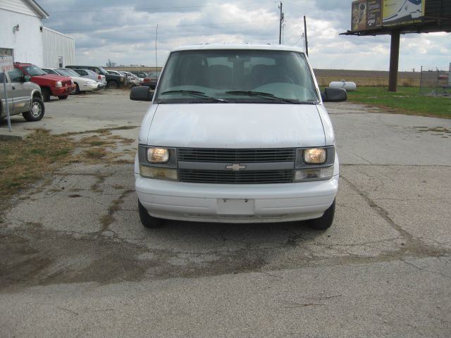 Chevrolet Astro 1997 photo 7