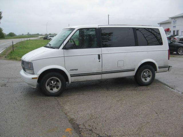 Chevrolet Astro 1997 photo 9