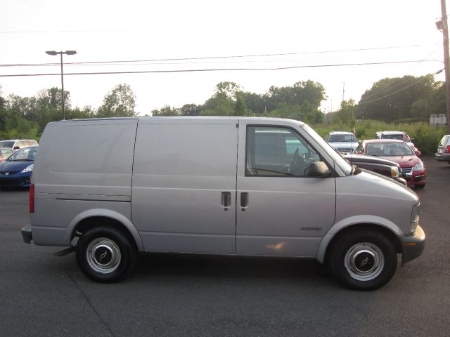 Chevrolet Astro 1997 photo 4