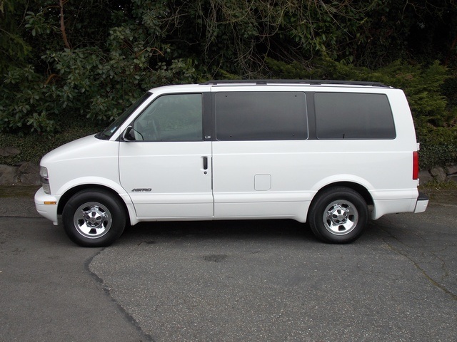 Chevrolet Astro 1999 photo 5