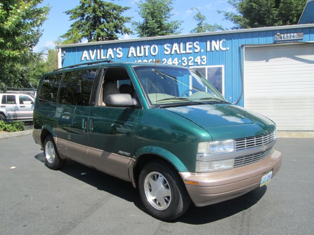 Chevrolet Astro 1999 photo 4