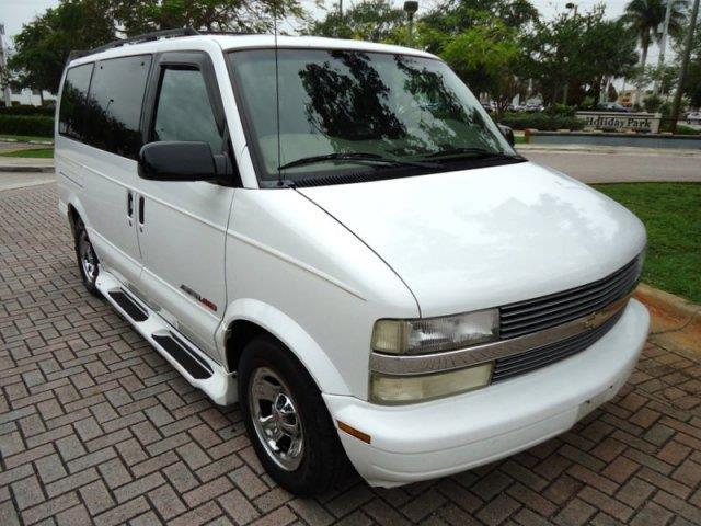 Chevrolet Astro 1999 photo 11