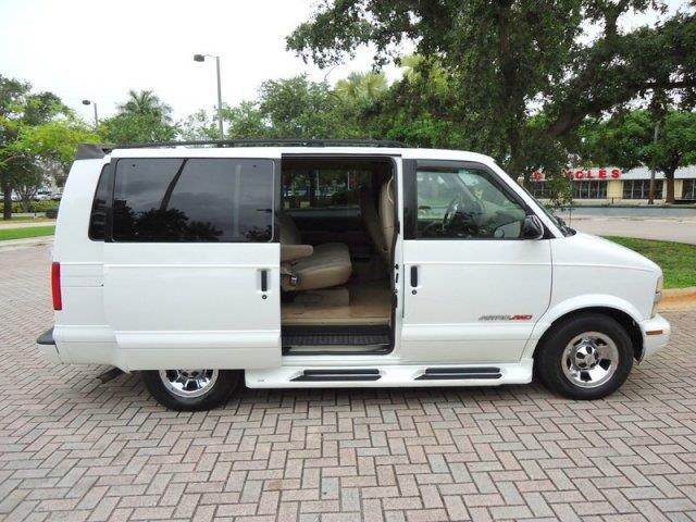 Chevrolet Astro 1999 photo 27