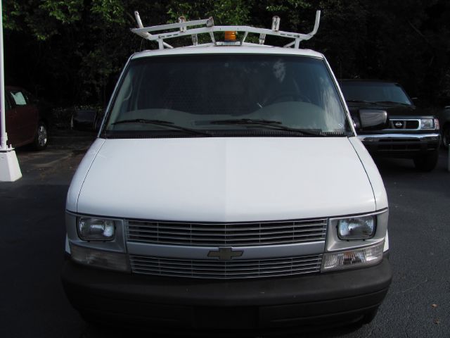 Chevrolet Astro 2000 photo 1