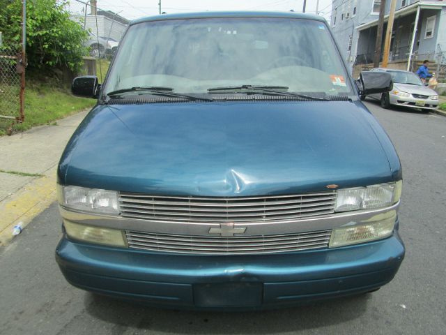 Chevrolet Astro 2000 photo 6