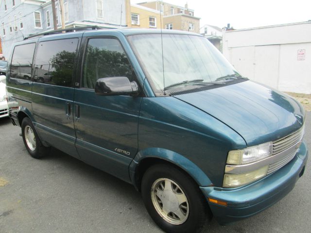 Chevrolet Astro 2000 photo 7