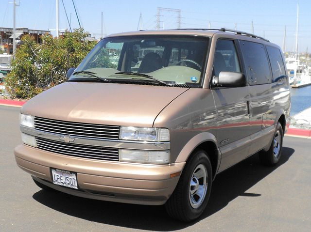 Chevrolet Astro 2000 photo 29