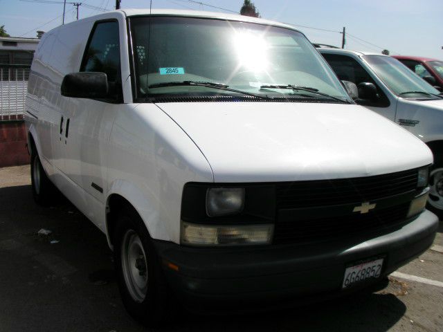 Chevrolet Astro SL AWD CVT Leatherroof Cargo Van