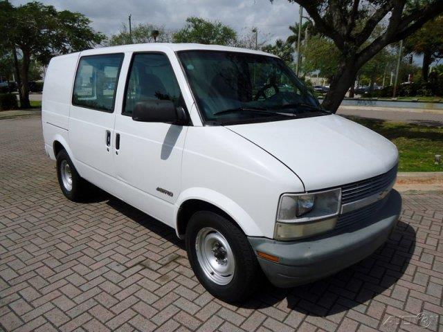 Chevrolet Astro 2000 photo 3