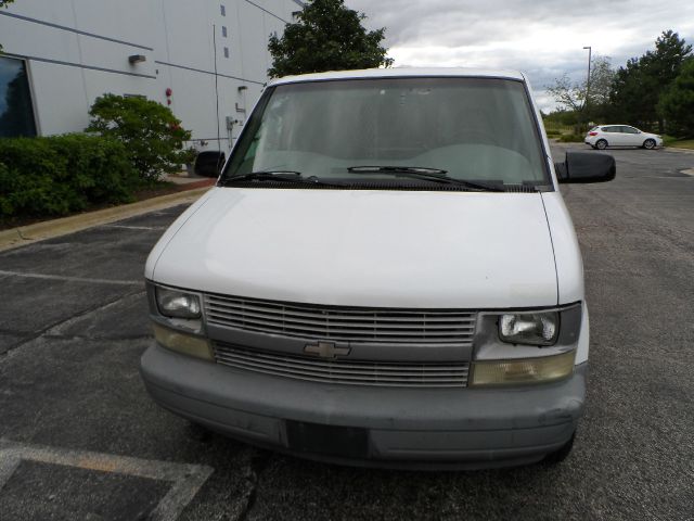 Chevrolet Astro Sport PZEV Cargo Van