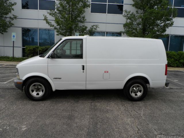 Chevrolet Astro 2002 photo 1