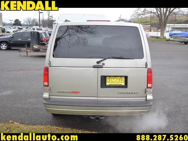 Chevrolet Astro 2003 photo 5