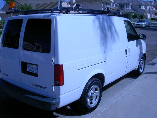 Chevrolet Astro 2003 photo 24