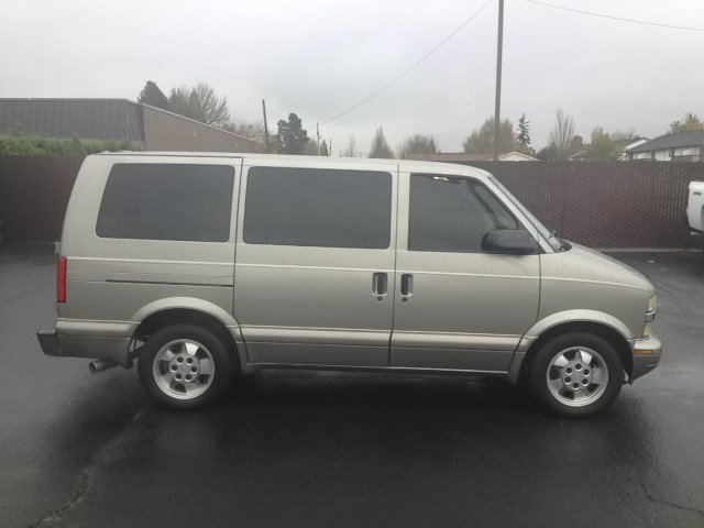 Chevrolet Astro 2003 photo 1