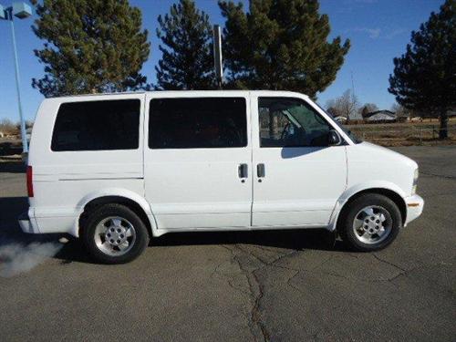 Chevrolet Astro 2003 photo 1