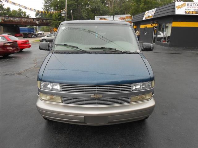 Chevrolet Astro 2003 photo 4