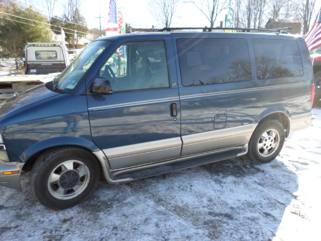 Chevrolet Astro 2003 photo 4