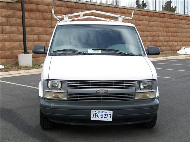 Chevrolet Astro 2003 photo 1