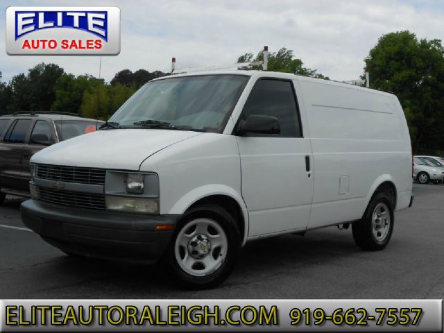 Chevrolet Astro Sport PZEV Passenger Van