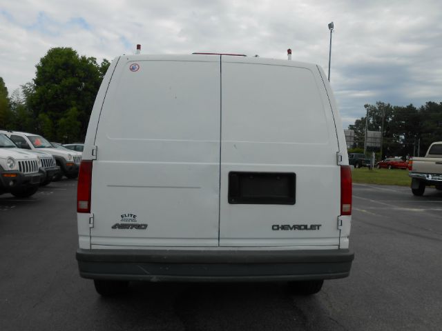 Chevrolet Astro 2004 photo 10