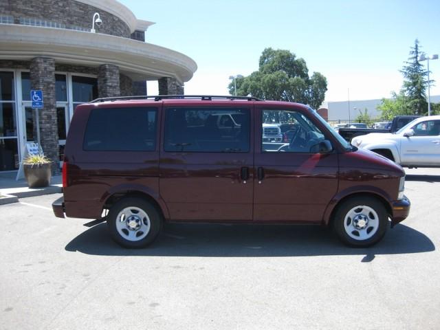 Chevrolet Astro 2005 photo 1