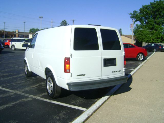 Chevrolet Astro 2005 photo 9