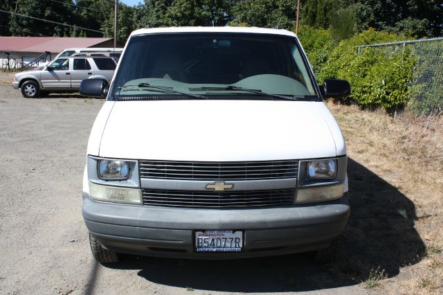 Chevrolet Astro 2005 photo 3