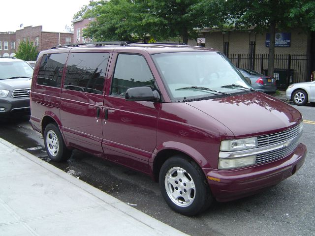 Chevrolet Astro 2005 photo 4