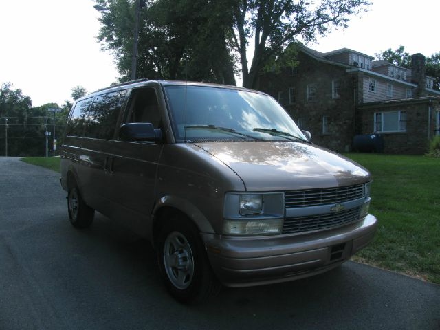 Chevrolet Astro 2005 photo 1