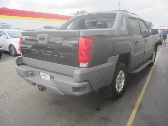 Chevrolet Avalanche 2002 photo 3