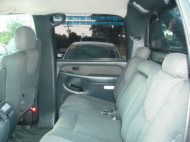 Chevrolet Avalanche 2002 photo 1