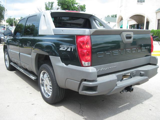 Chevrolet Avalanche 2002 photo 5