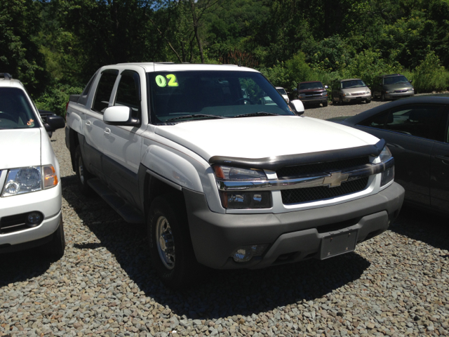 Chevrolet Avalanche 2002 photo 3