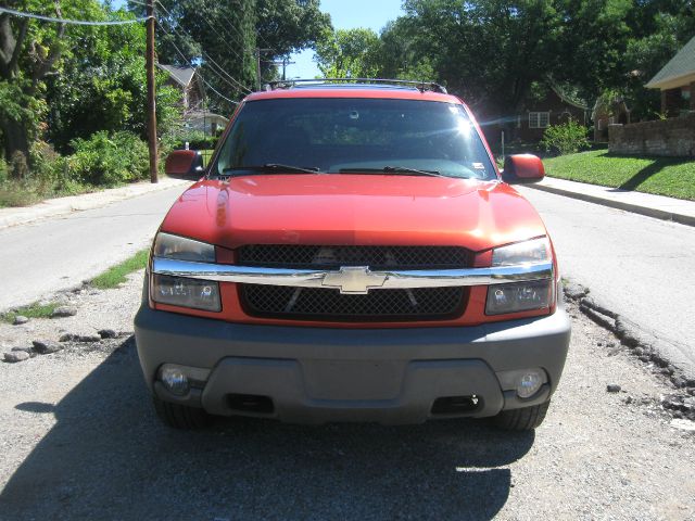 Chevrolet Avalanche 2002 photo 1