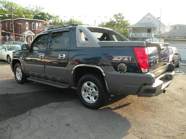 Chevrolet Avalanche 2002 photo 9