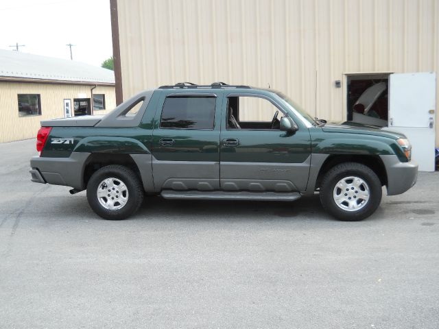 Chevrolet Avalanche 2002 photo 1