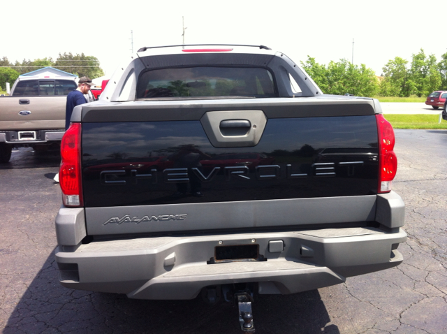 Chevrolet Avalanche 2002 photo 4