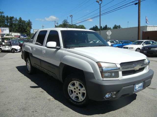 Chevrolet Avalanche 2002 photo 17