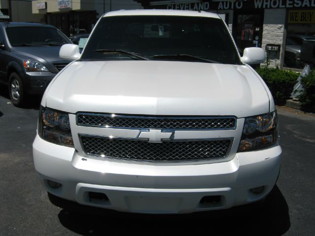 Chevrolet Avalanche 2002 photo 3