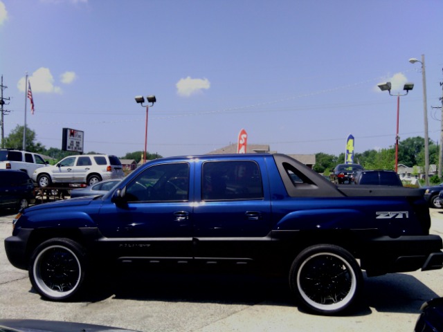 Chevrolet Avalanche 2002 photo 4