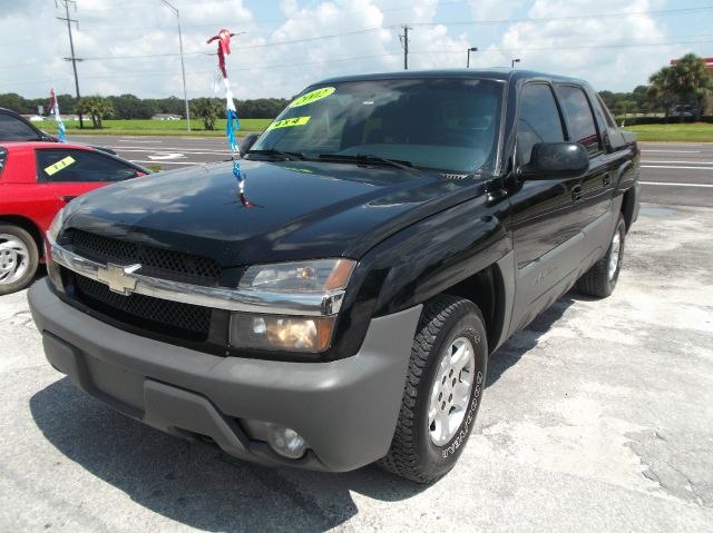 Chevrolet Avalanche C350 4dr Sdn 3.5L Sport RWD Sedan Pickup Truck