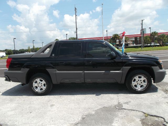 Chevrolet Avalanche 2002 photo 4