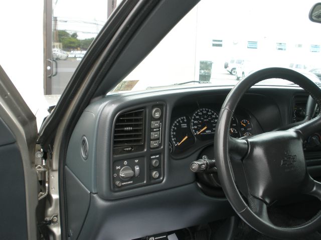 Chevrolet Avalanche 2002 photo 5