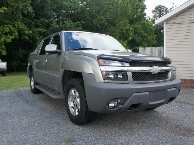 Chevrolet Avalanche 2002 photo 2