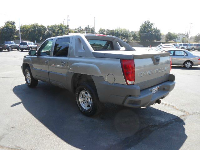 Chevrolet Avalanche 2002 photo 1