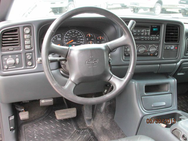 Chevrolet Avalanche 2002 photo 12