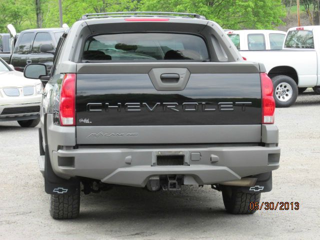 Chevrolet Avalanche 2002 photo 13