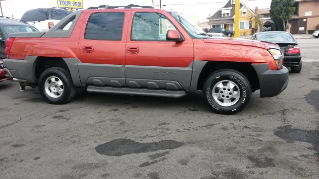 Chevrolet Avalanche 2002 photo 4