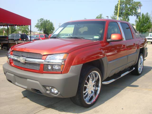 Chevrolet Avalanche Base Pickup