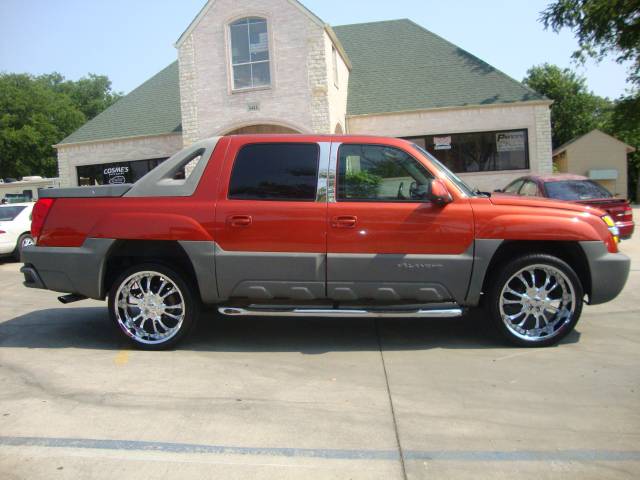 Chevrolet Avalanche 2002 photo 4